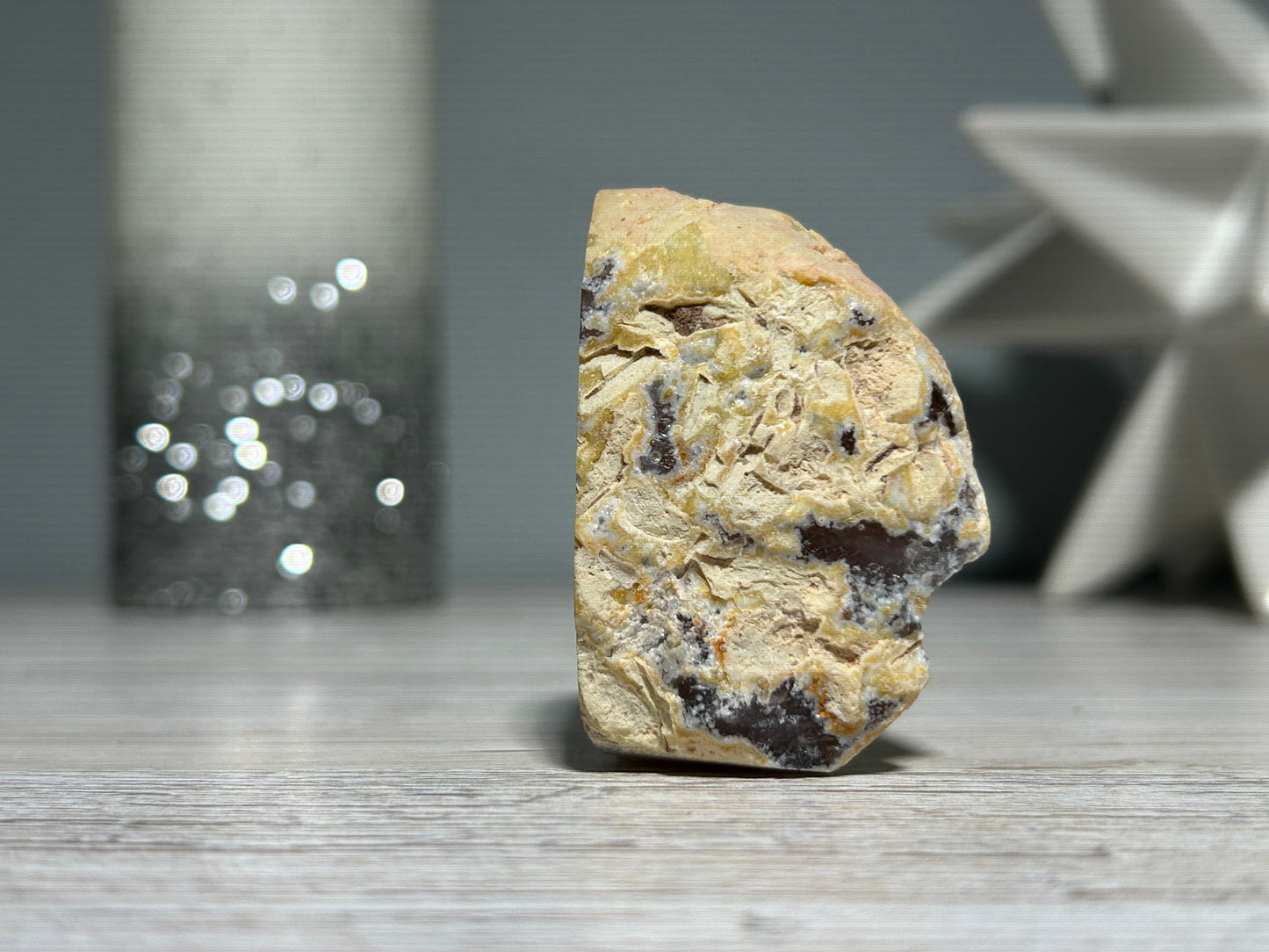 Agate Geode (2.1", 53mm)