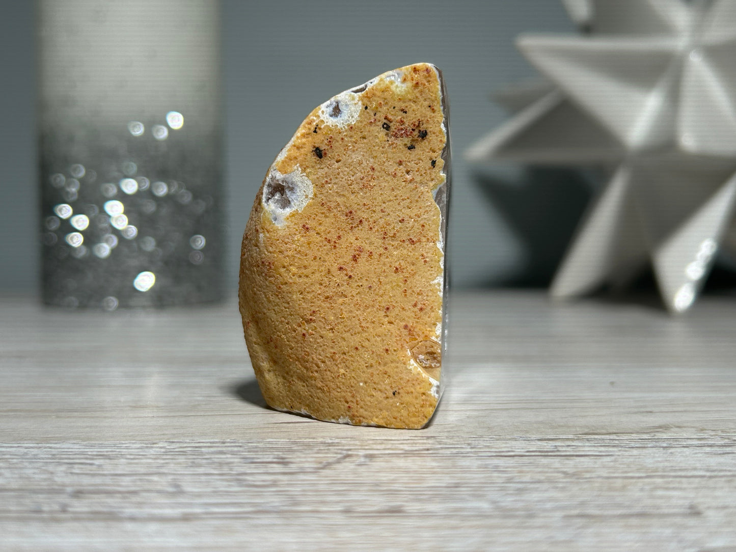 Agate Geode (2.3", 59mm)
