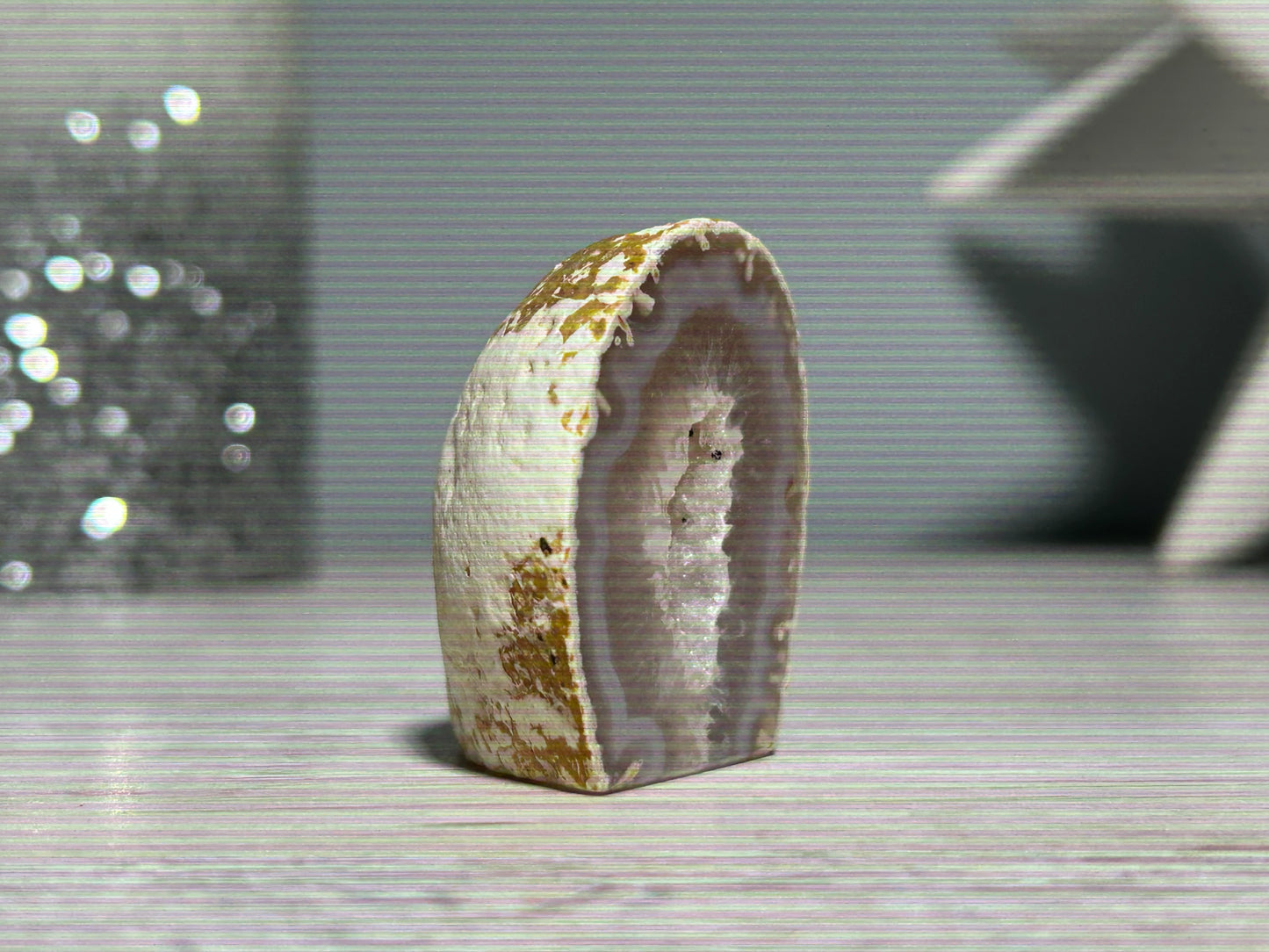 Agate Geode (1.6", 41mm)