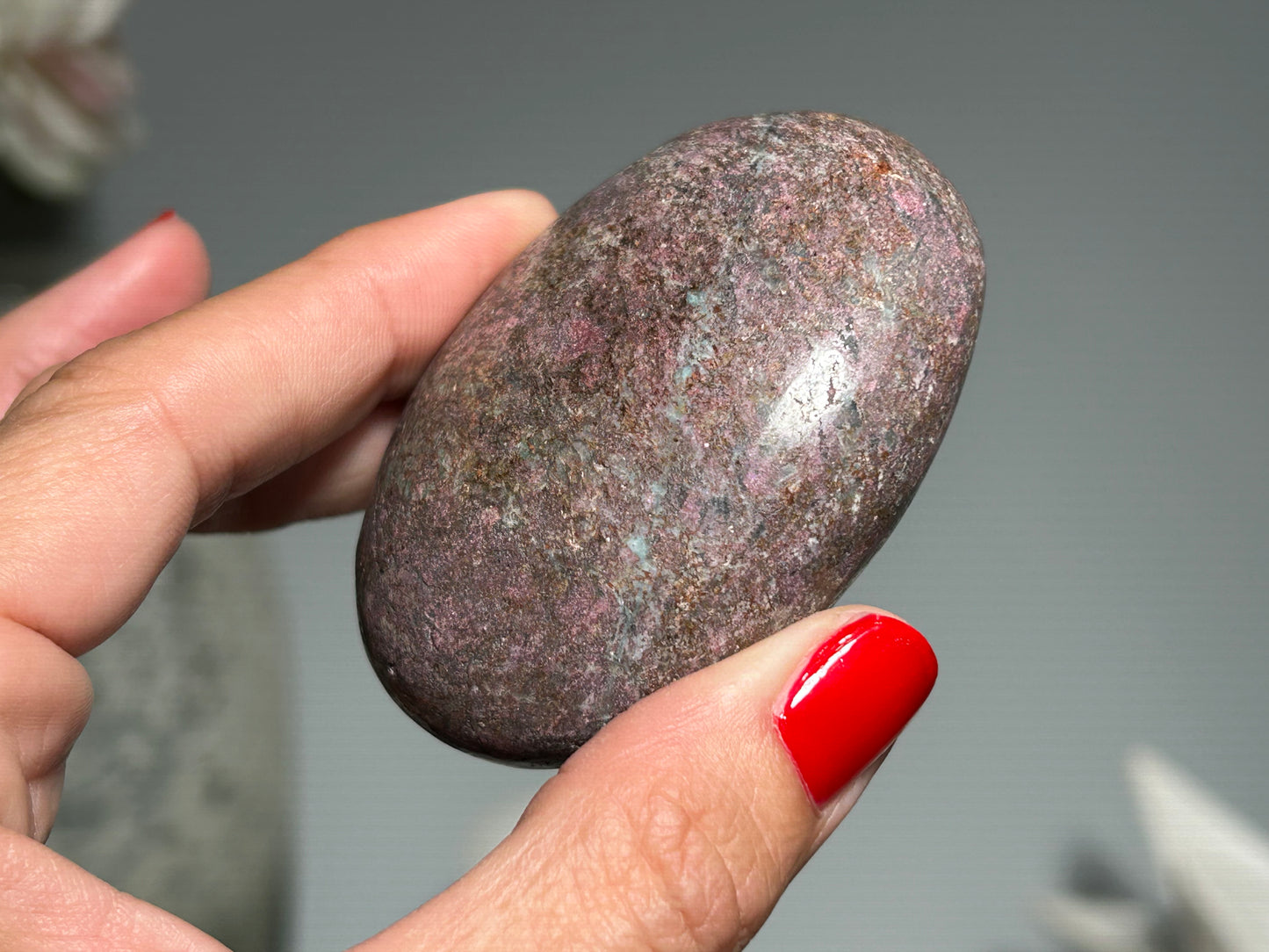 Ruby Palm Stone (2.5", 63mm)