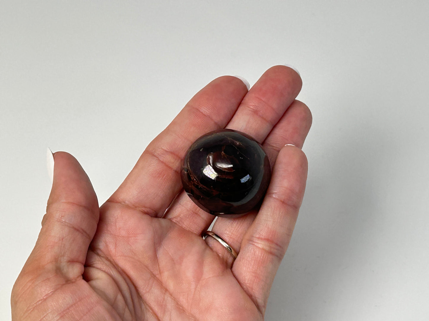 Tumbled Star Garnet (1.2", 31mm)