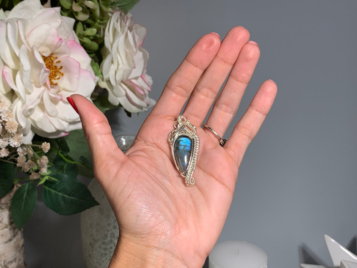 Wire Wrapped Labradorite Pendant (1.9" 49mm)