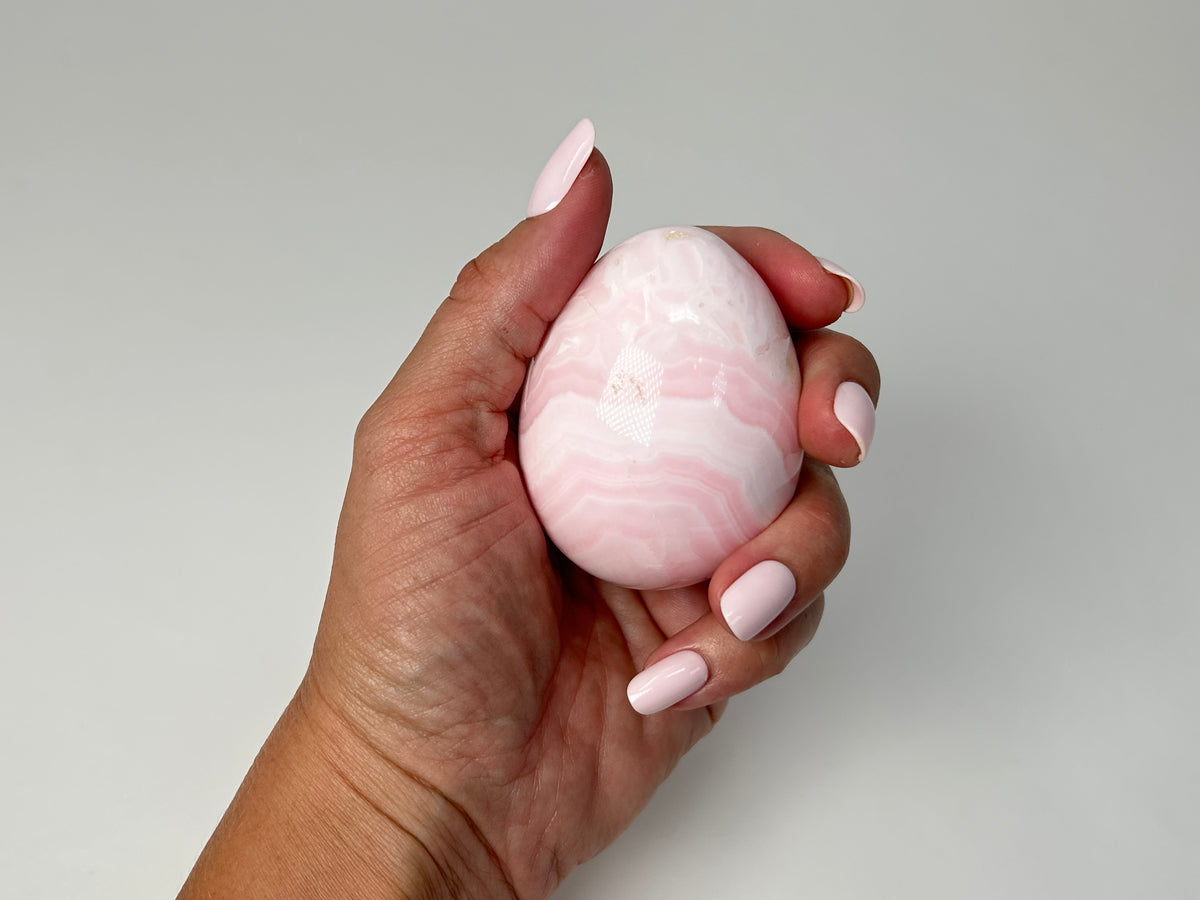 Mangano Calcite Egg (2.4", 61mm)