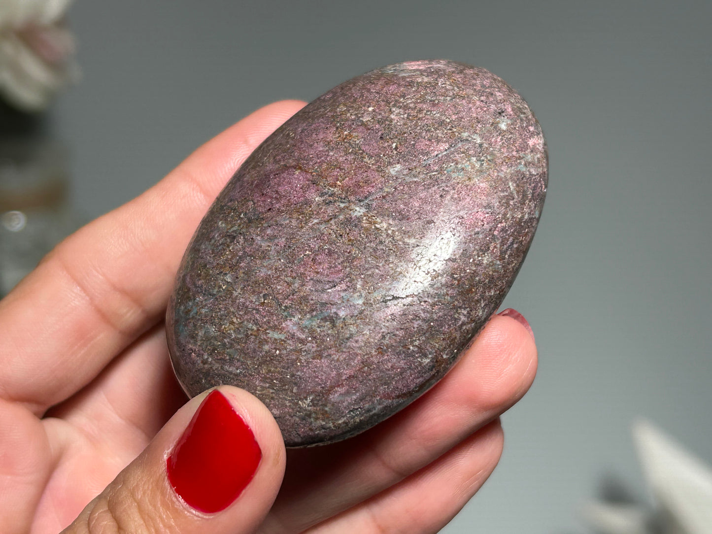Ruby Palm Stone (2.5", 63mm)