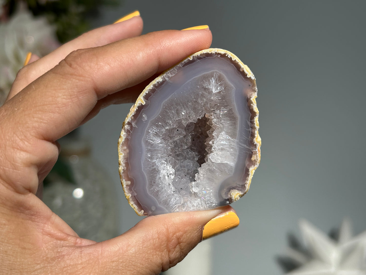 Agate Geode (2.1", 53mm)