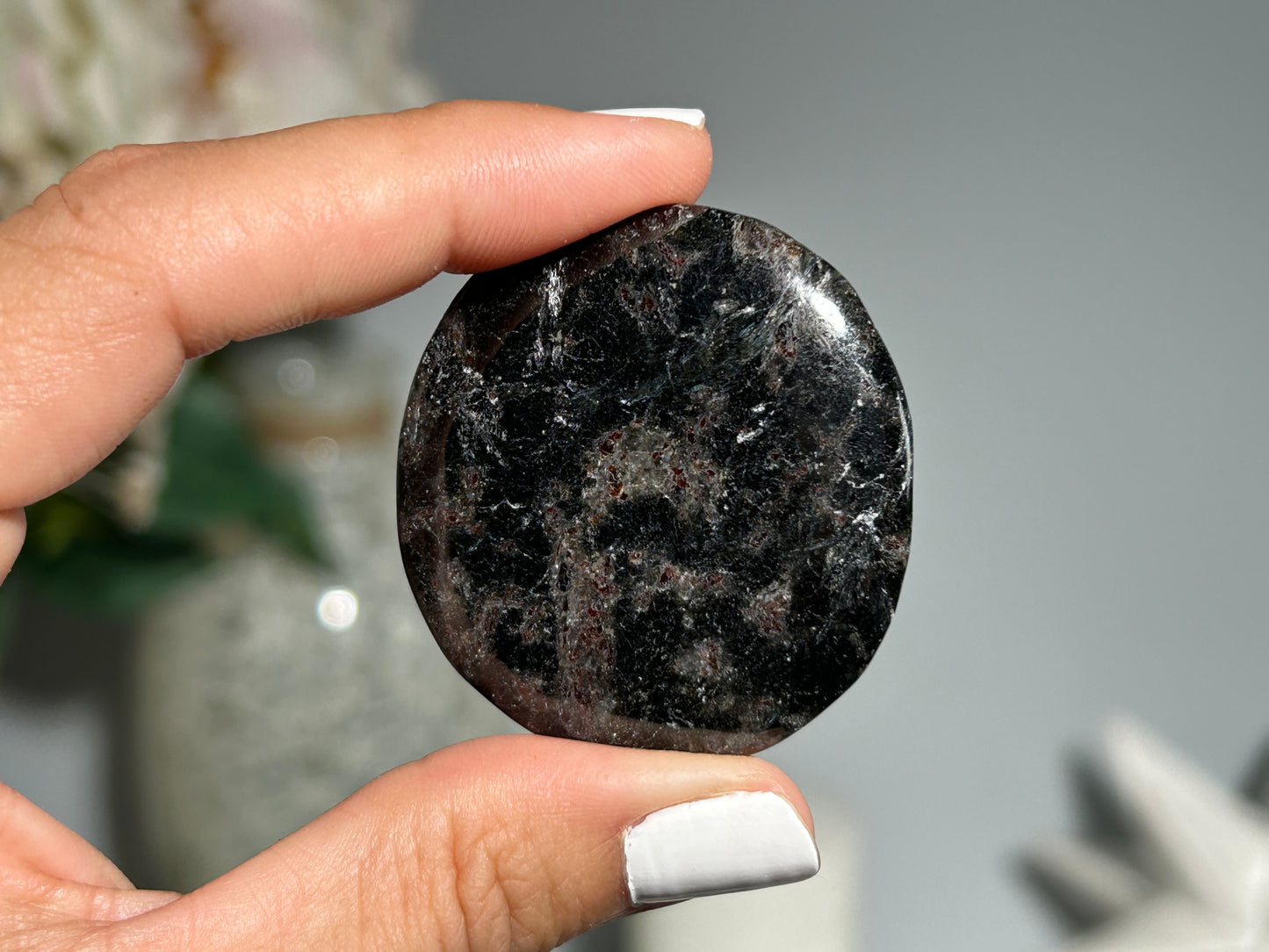 2pc Grade B/C Anthophyllite Flat Palm Stone (Clearance)