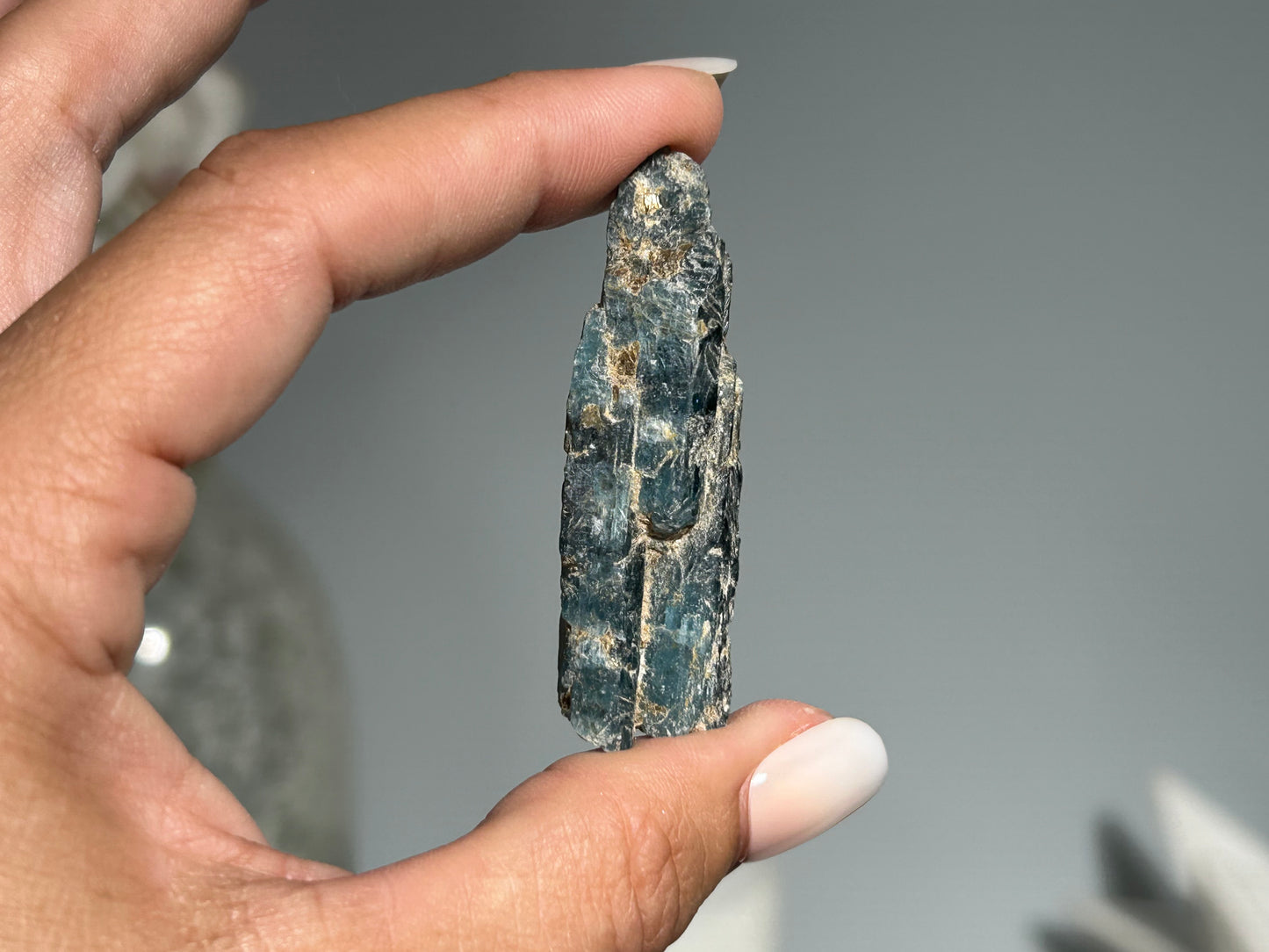 Blue Kyanite (2.1", 53mm)