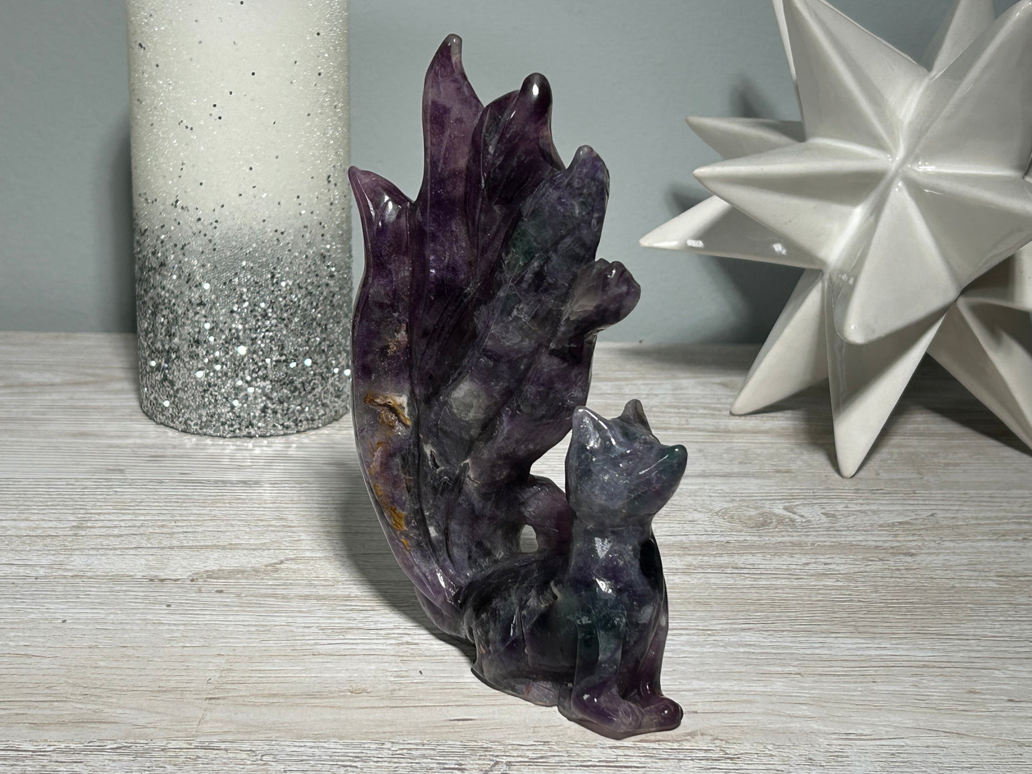 Fluorite Fox (6.6", 167mm)