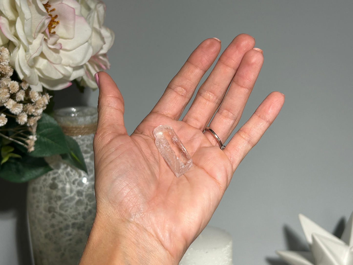 Natural Clear Kunzite Point (1.5", 38mm)