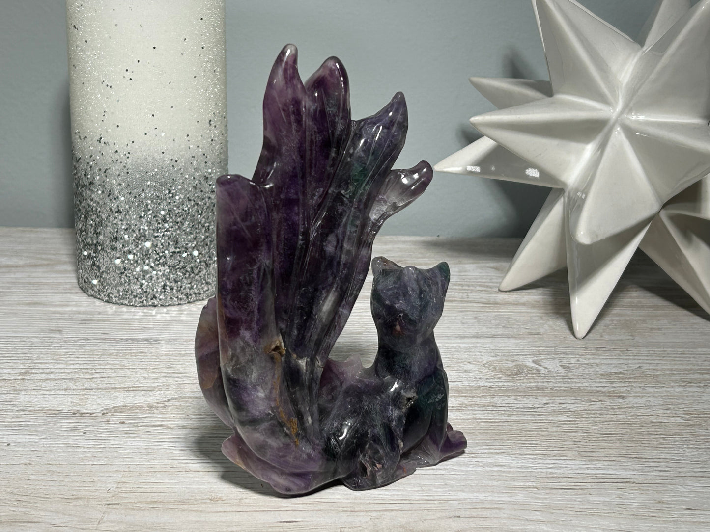 Fluorite Fox (6.6", 167mm)