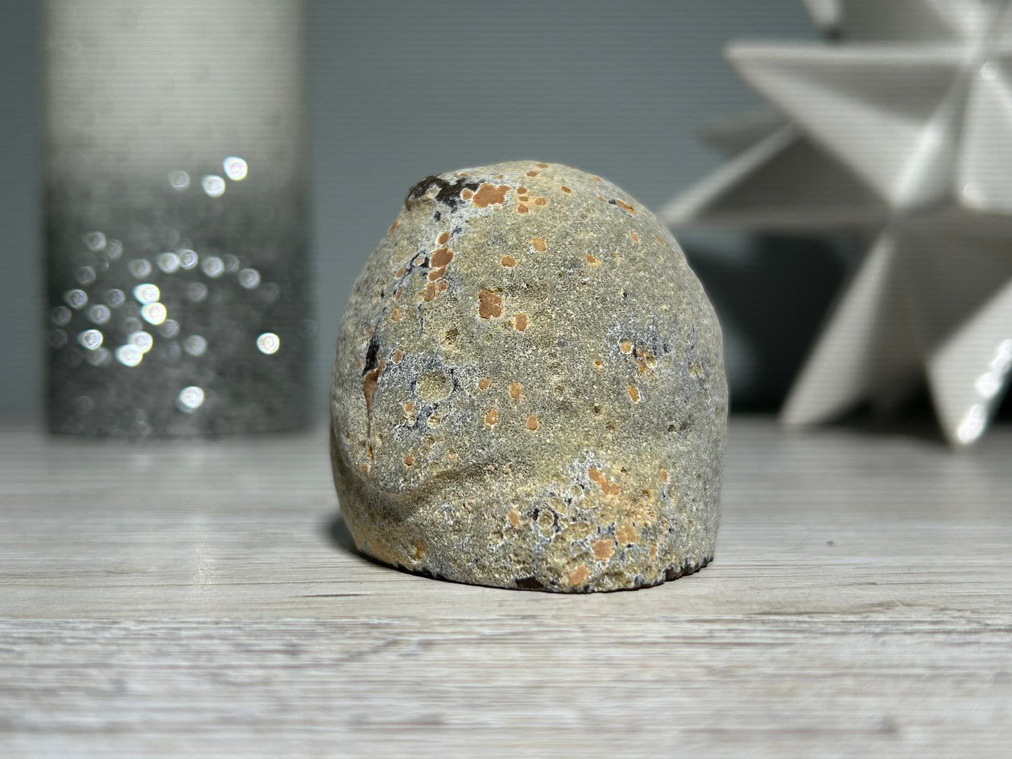 Agate Geode (2", 51mm)