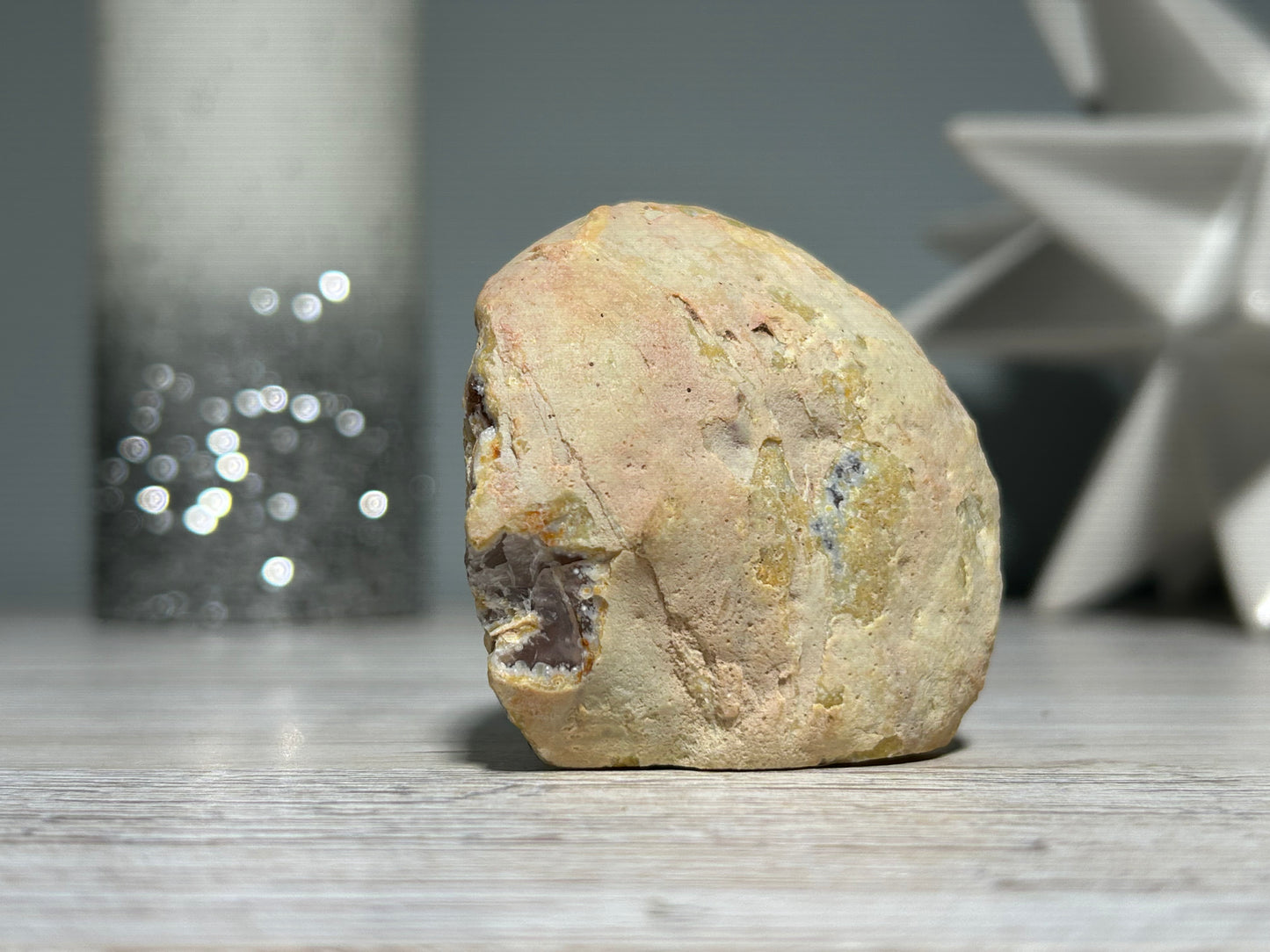 Agate Geode (2.1", 53mm)