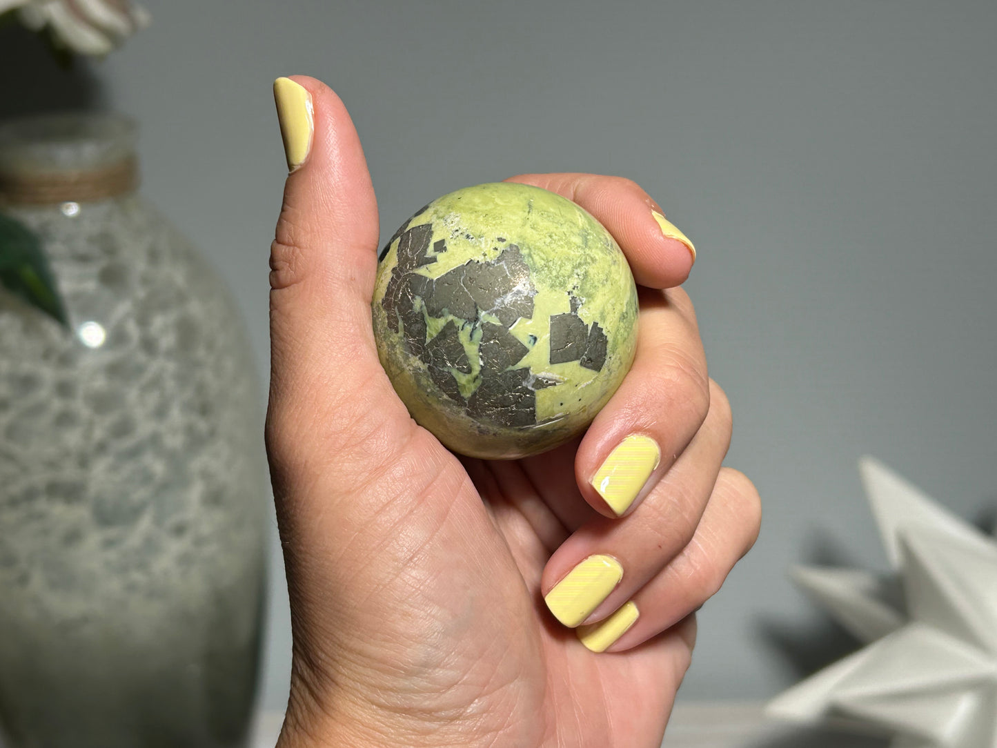 Serpentine Sphere (1.7", 44mm)