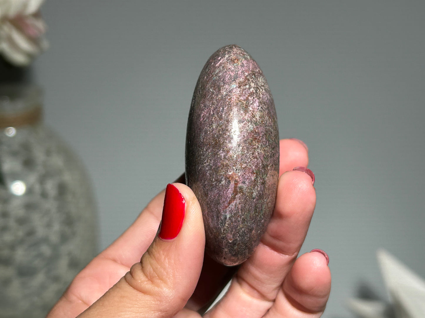 Ruby Palm Stone (2.5", 63mm)