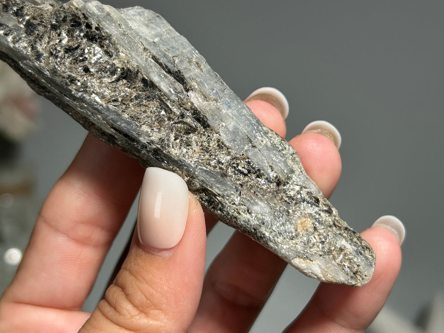 Blue Kyanite with Silver Sheen (4", 102mm)