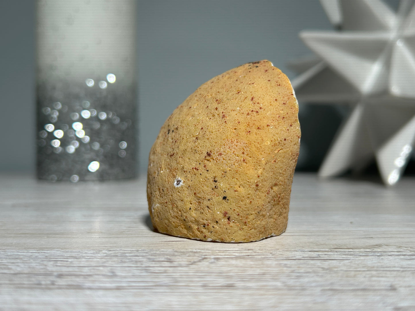 Agate Geode (2.3", 59mm)