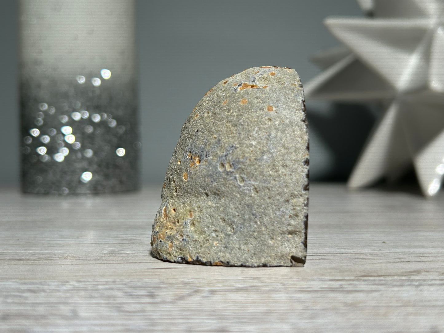 Agate Geode (2", 51mm)