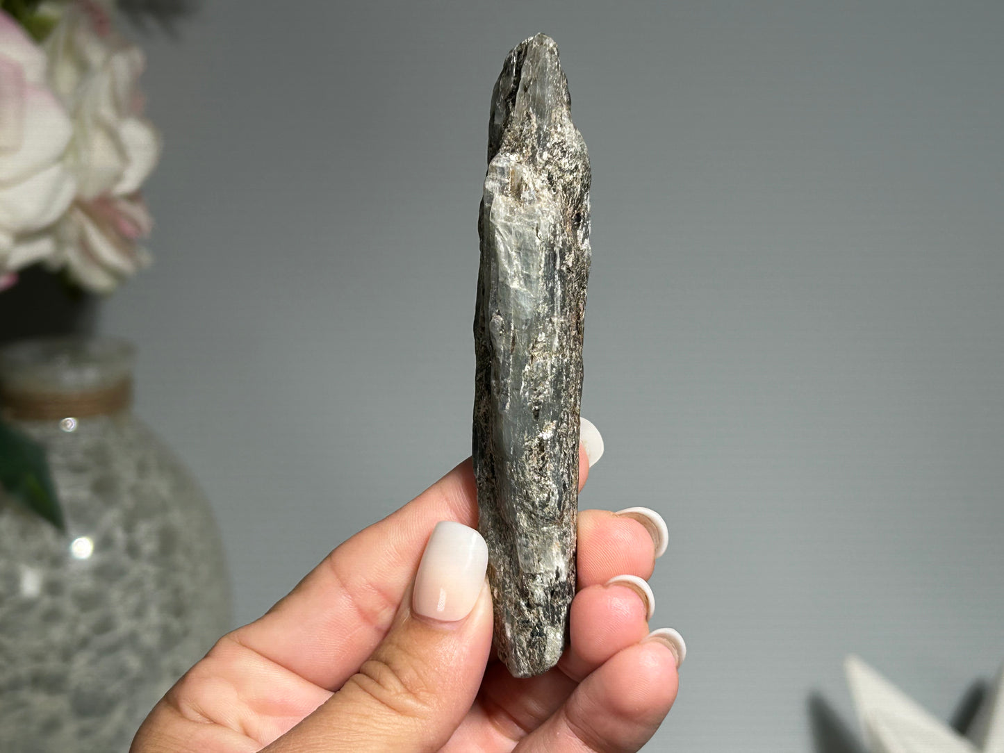 Blue Kyanite with Silver Sheen (4", 102mm)