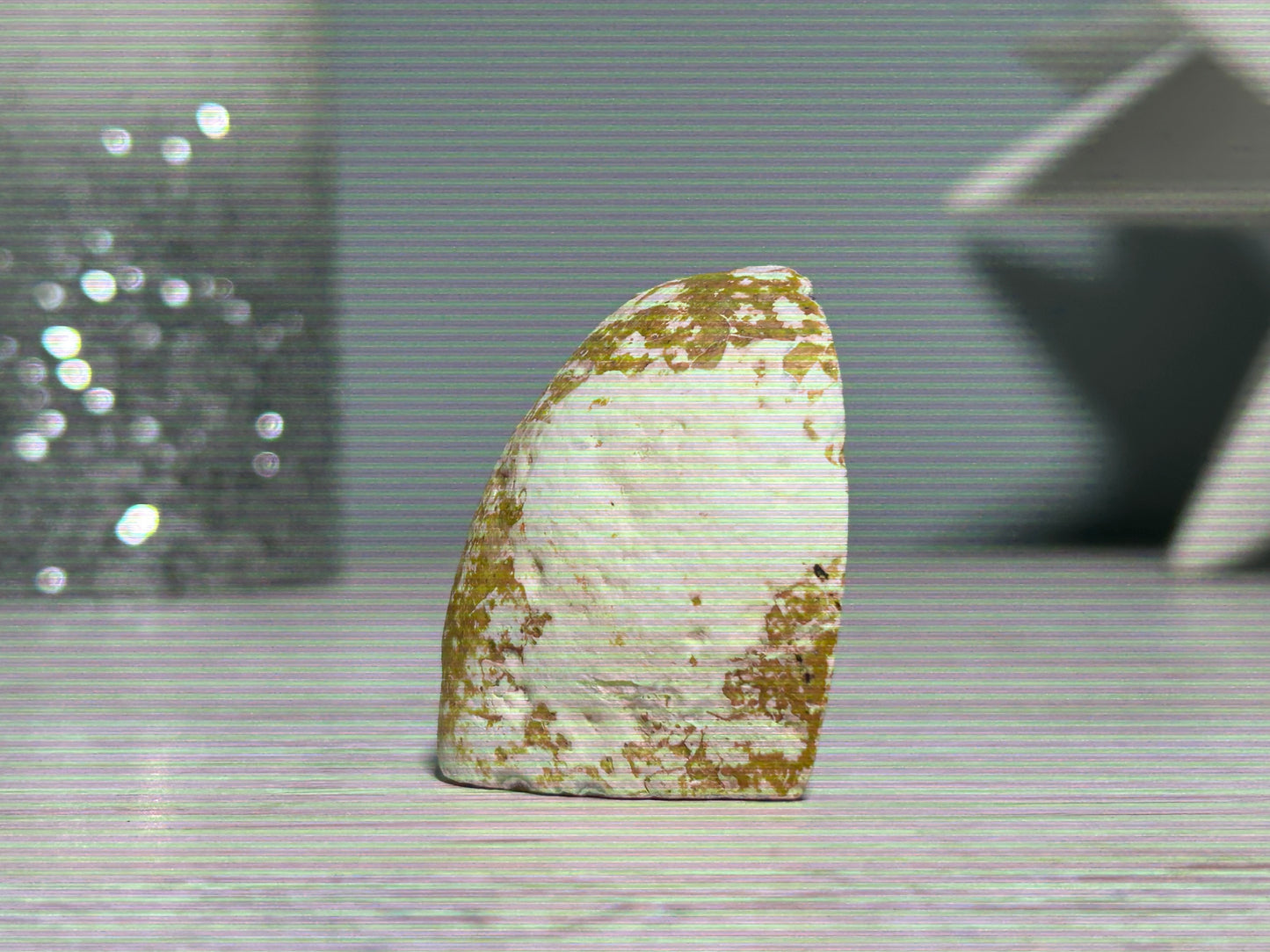 Agate Geode (1.6", 41mm)