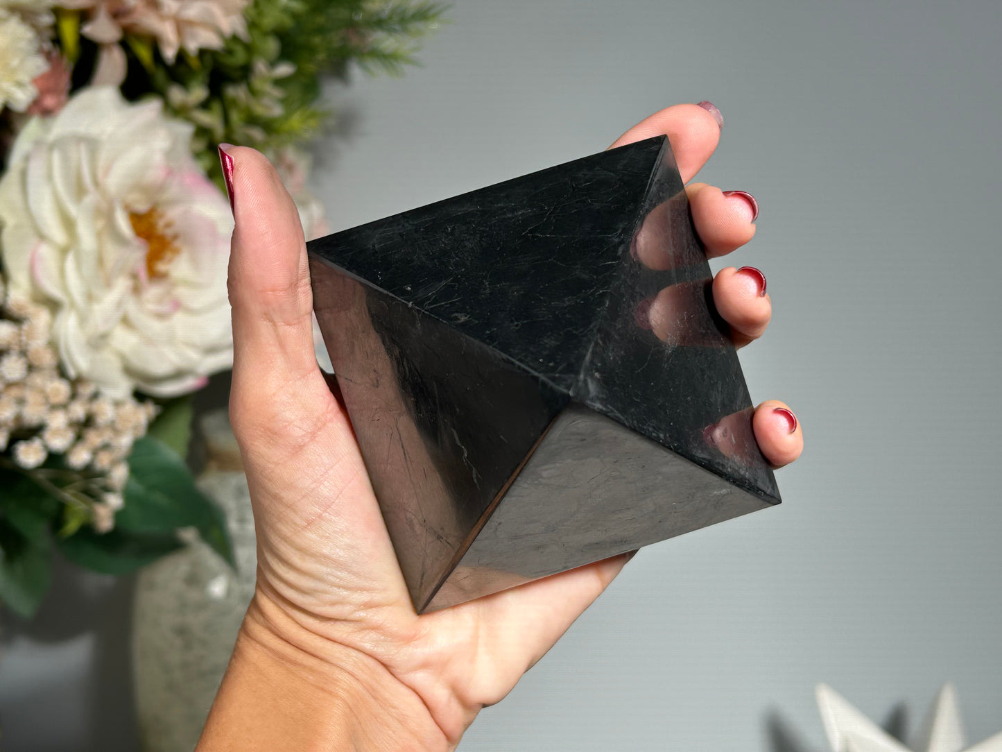 Shungite Pyramid (2.8”, 72mm)