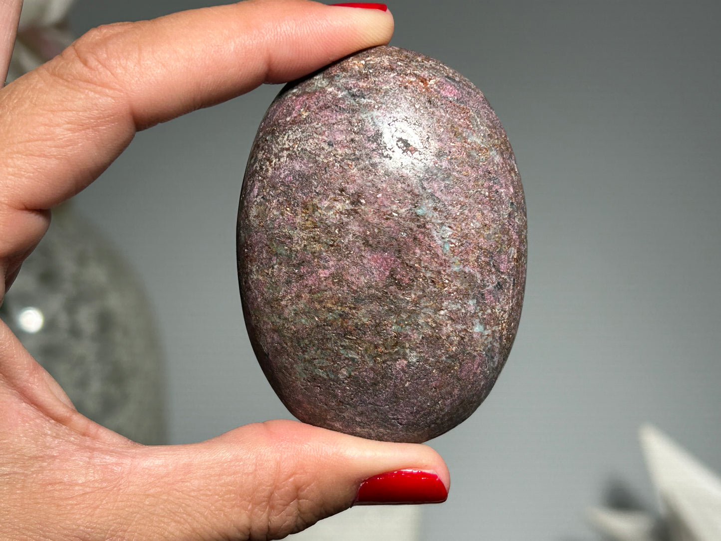 Ruby Palm Stone (2.5", 63mm)