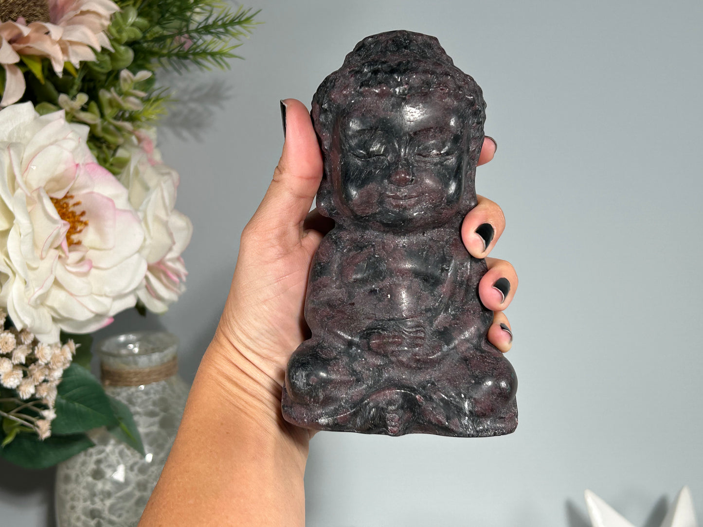 Garnet Buddha 5.8", 147 mm