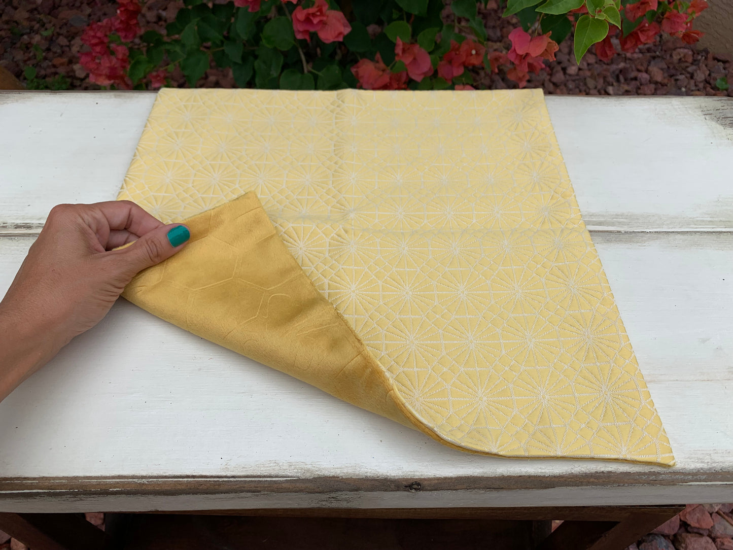 Premium Yellow Altar Cloth, Two Sided, Sun Altar Cloth, Bumblebee, Honeycomb, Litha Altar Cloth, Summer Solstice Altar Cloth