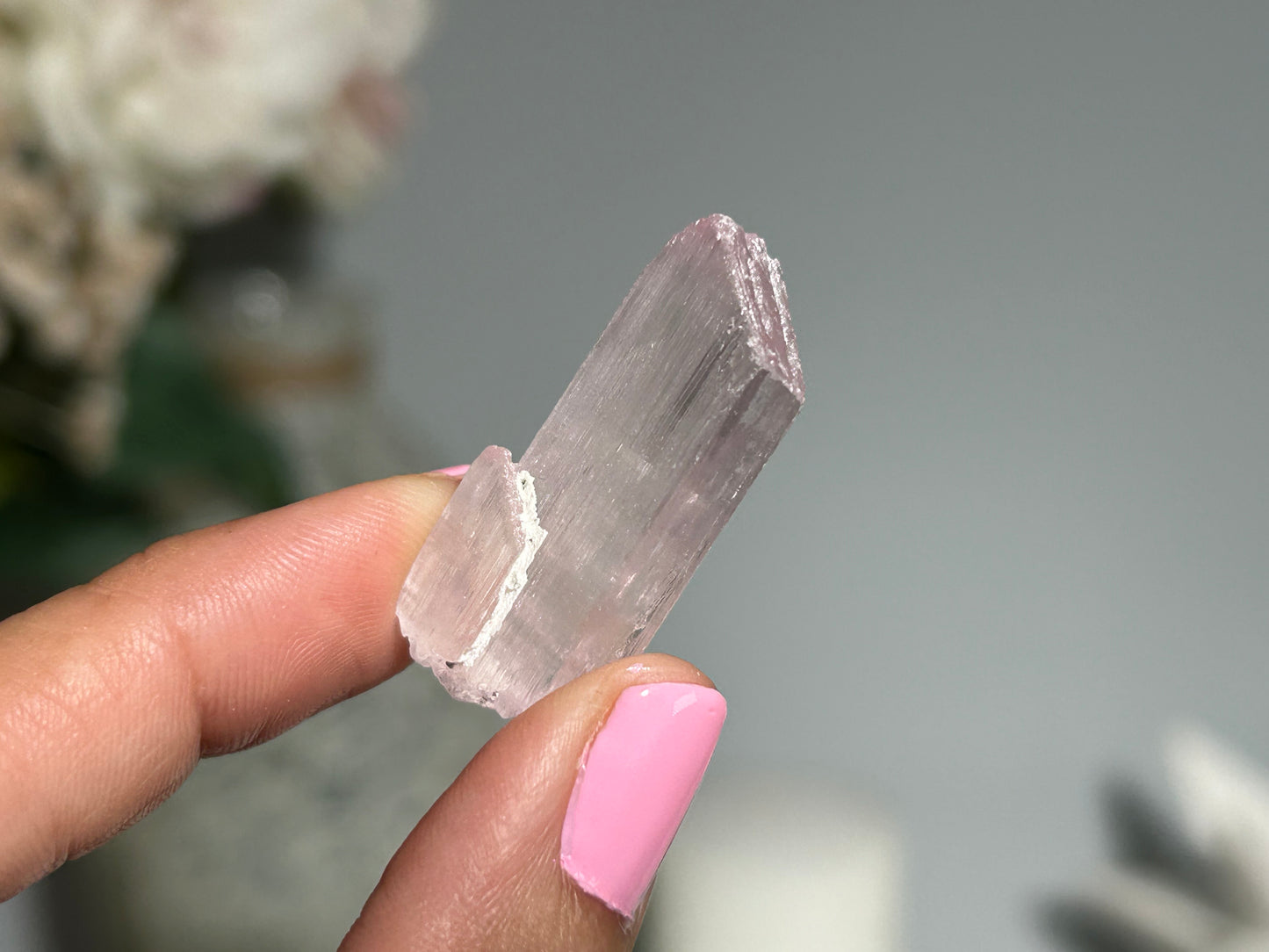 Natural Purple Kunzite Point (1.3", 34mm)