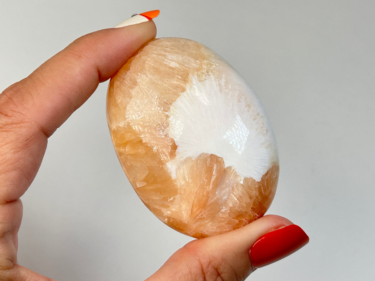 Stilbite with Scolecite Palm Stone (2.25", 57mm)