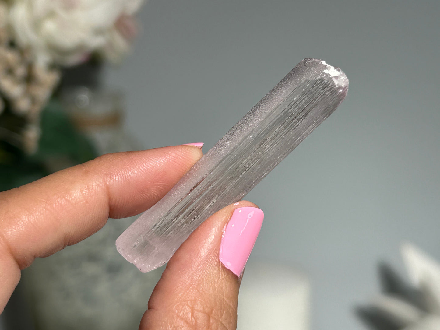 Natural Purple Kunzite Point (2.3", 58mm)