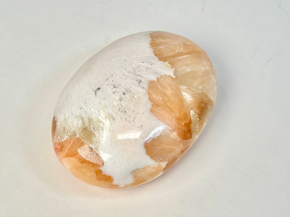 Stilbite with Scolecite Palm Stone (2.25", 57mm)