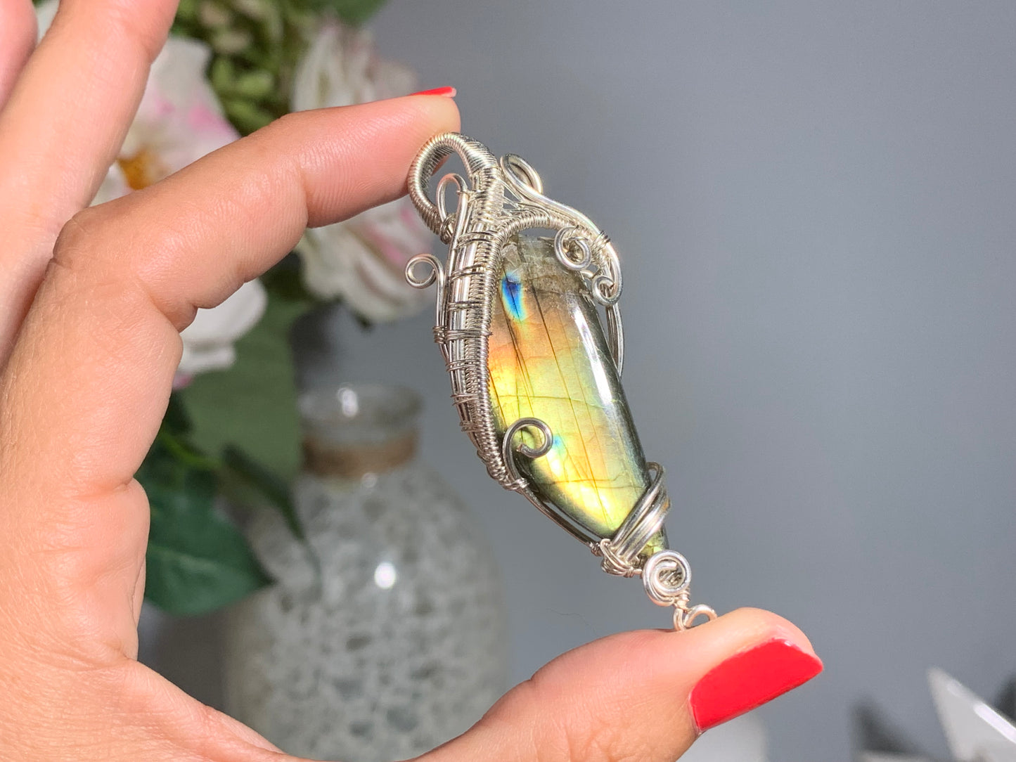 Wire Wrapped Labradorite Pendant (2.5" 65mm)