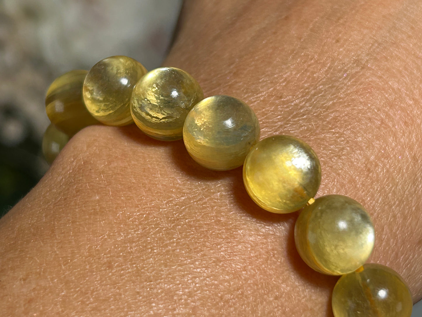 10mm Golden Muscovite Mica Bracelet