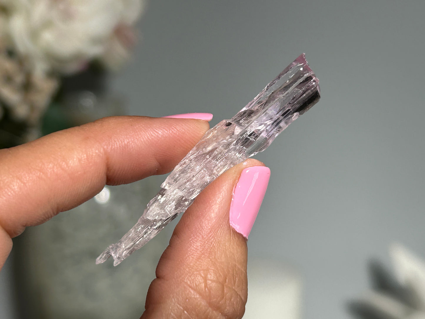 Natural Purple Kunzite Point (2.2", 57mm)