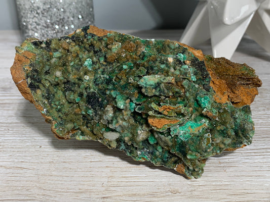 Druzy Chrysoprase (5.75", 146mm)