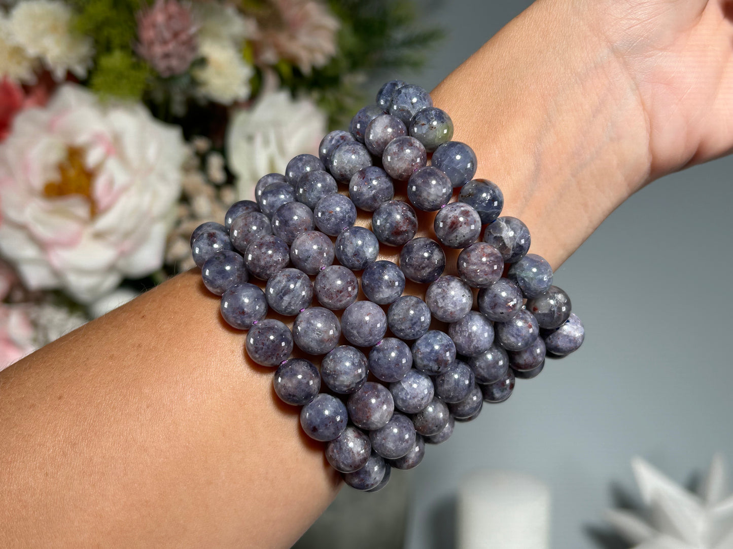 10mm Iolite Bracelet