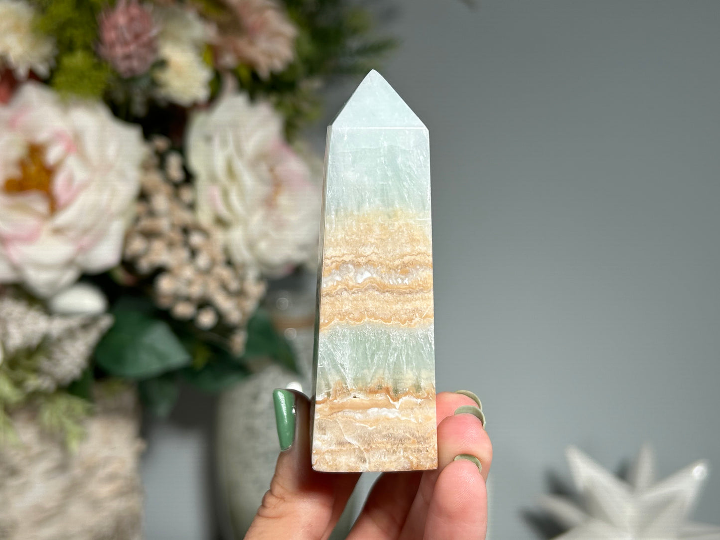 Caribbean Calcite Tower (3.4", 86mm)