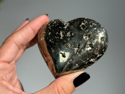 Pyrite Heart (2.9", 73mm)