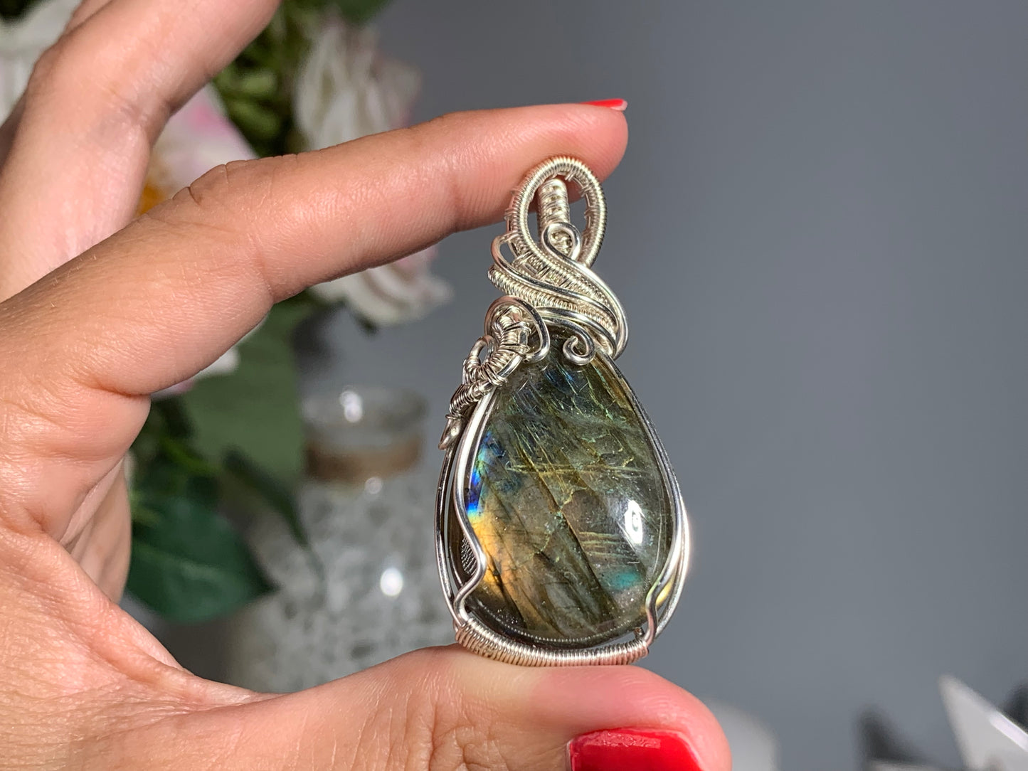 Wire Wrapped Labradorite Pendant (2.2" 56mm)