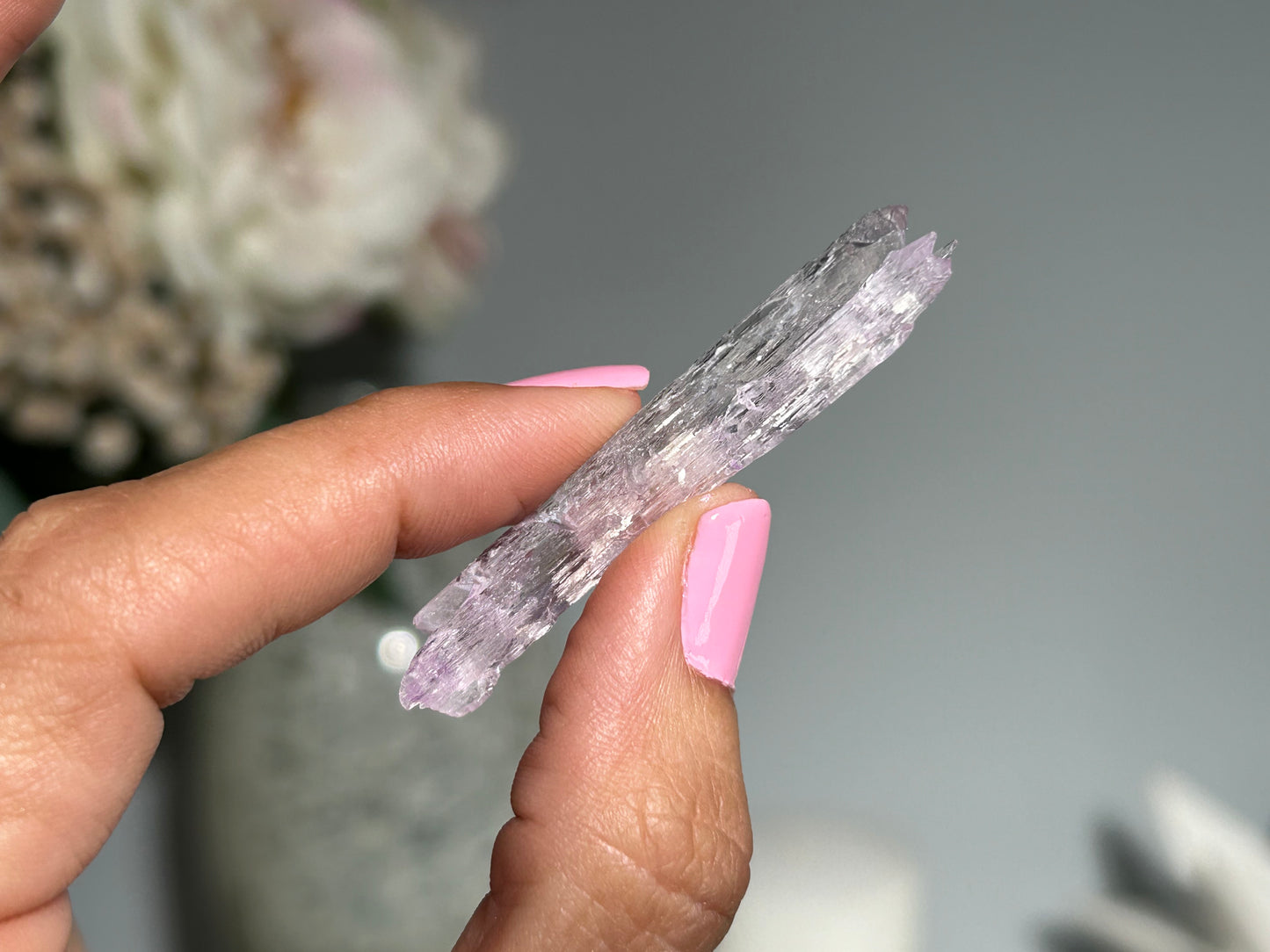 Natural Purple Kunzite Point (2", 52mm)