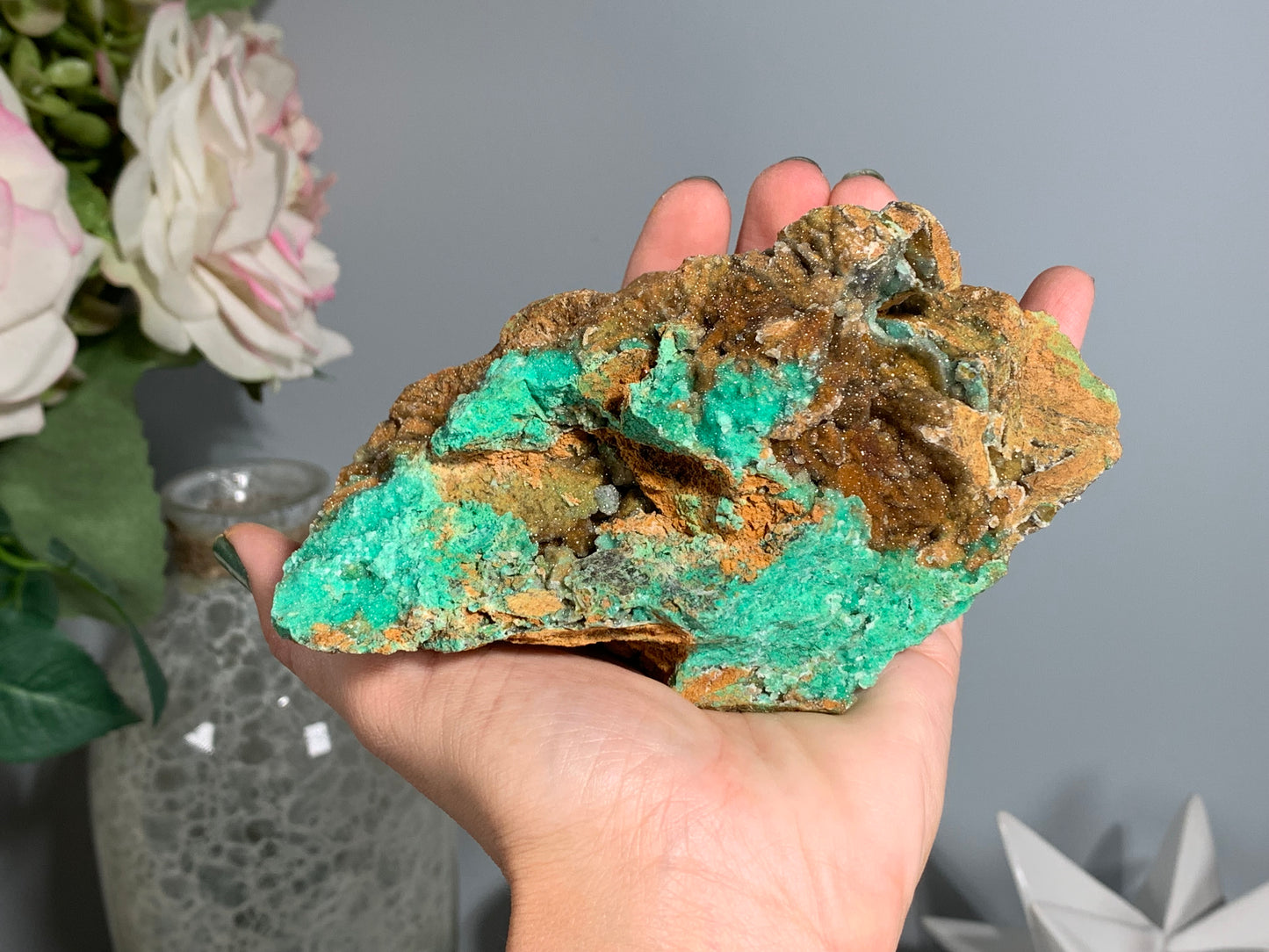 Druzy Chrysoprase (5.4", 136mm)