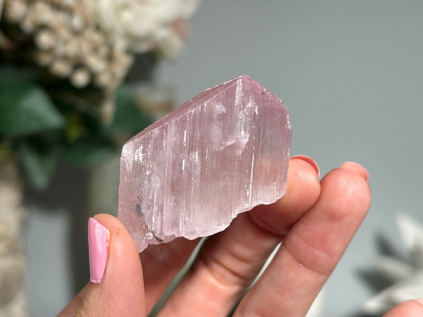 Natural Purple Kunzite Point (1.4", 35mm)