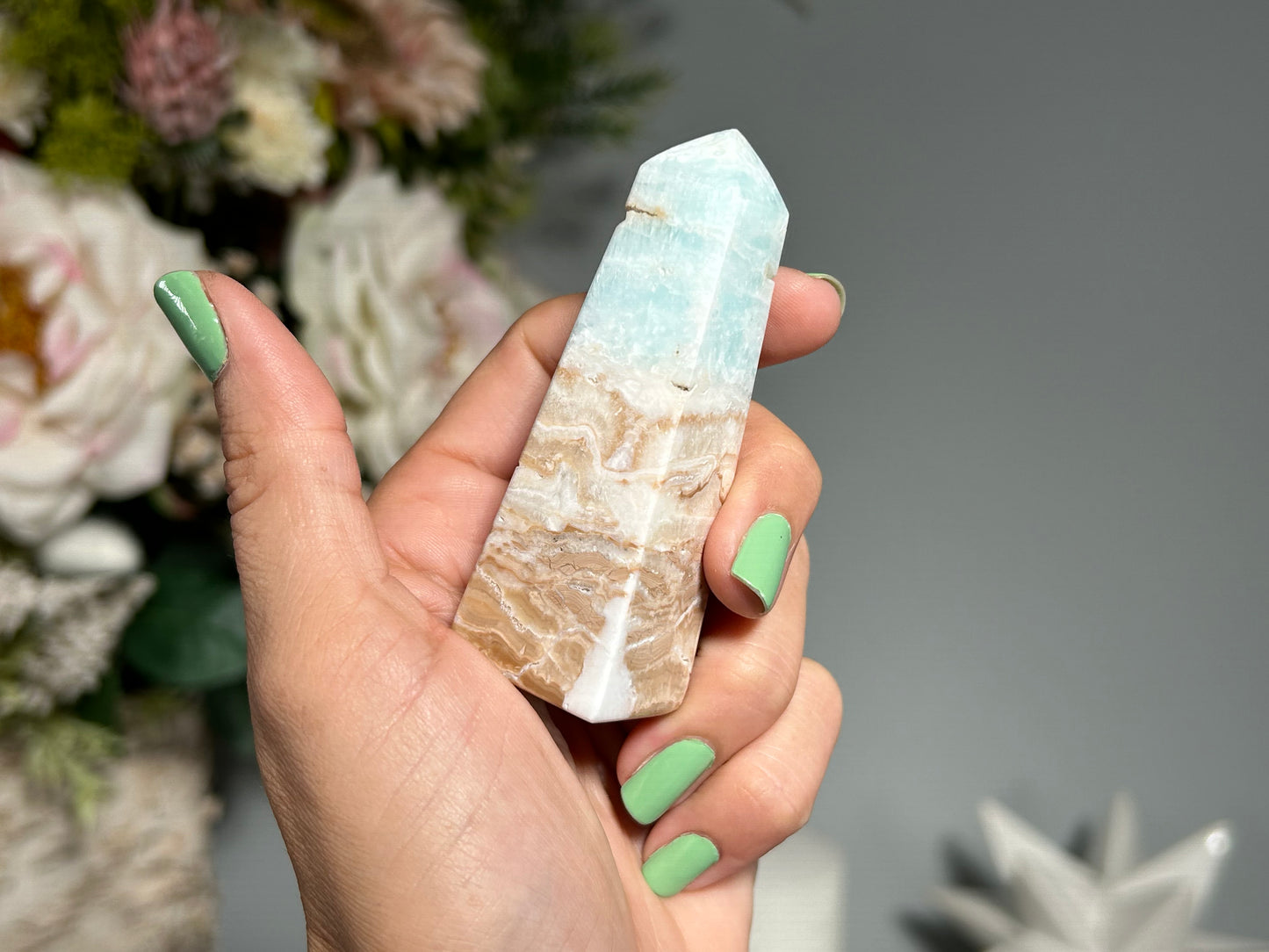 Caribbean Calcite Tower (3", 76mm)