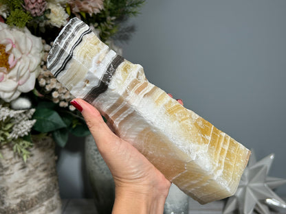 Tri-Color Calcite (8.7", 220mm)