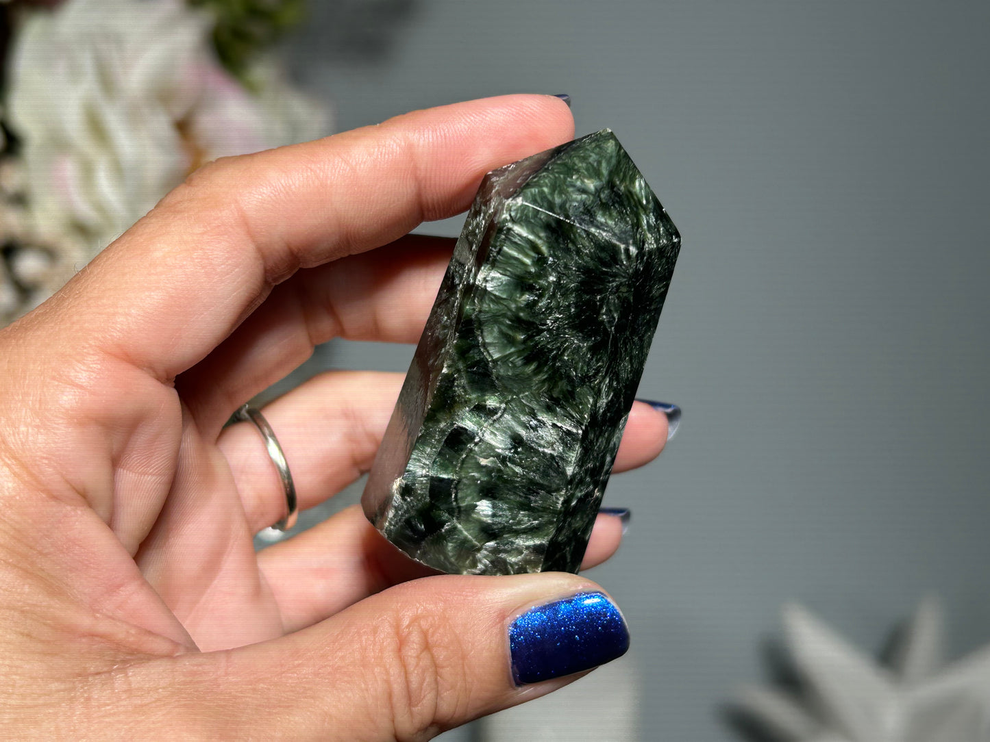 Seraphinite Tower (2.3", 59mm)