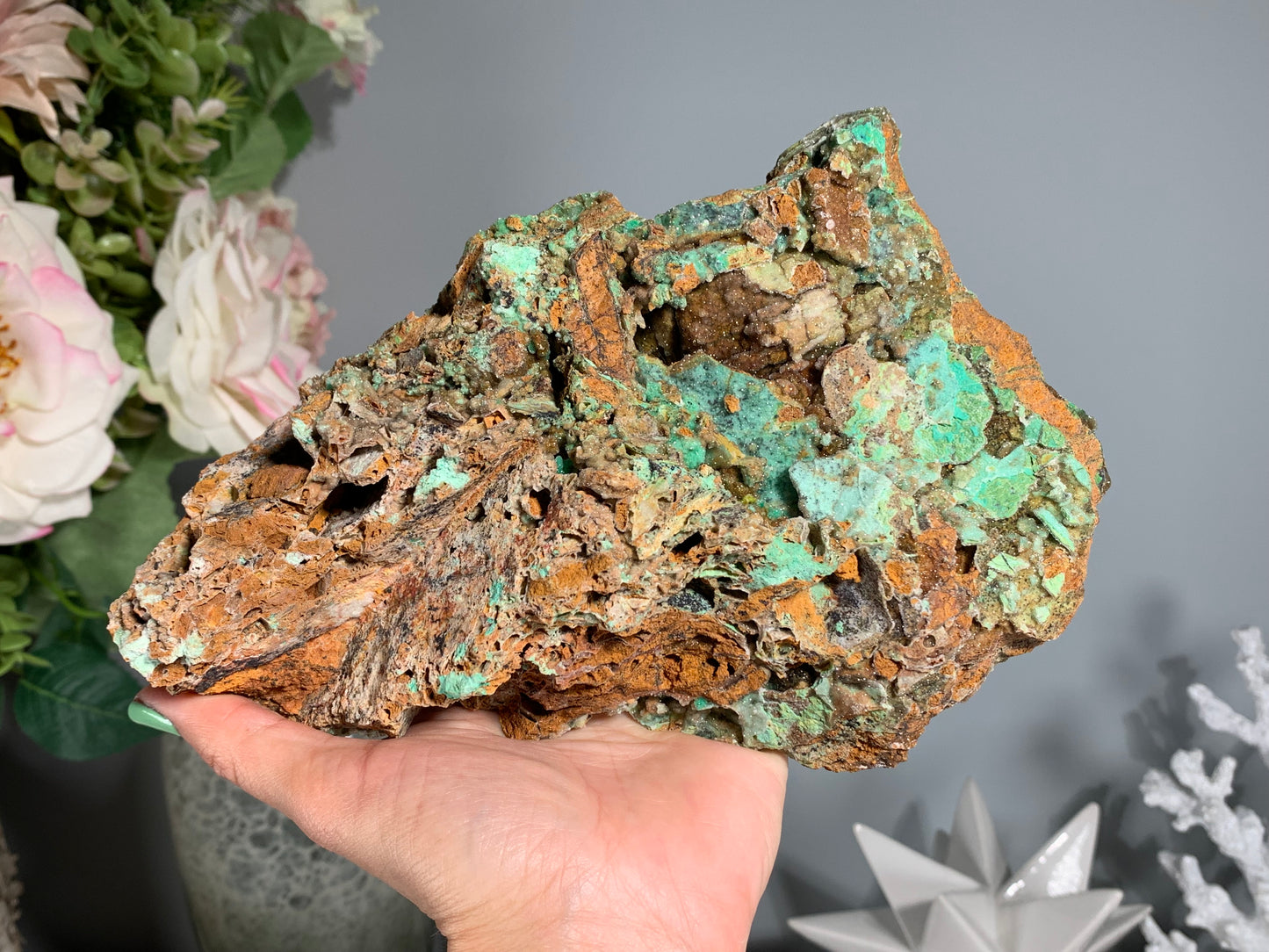 Druzy Chrysoprase (8.2", 208mm)