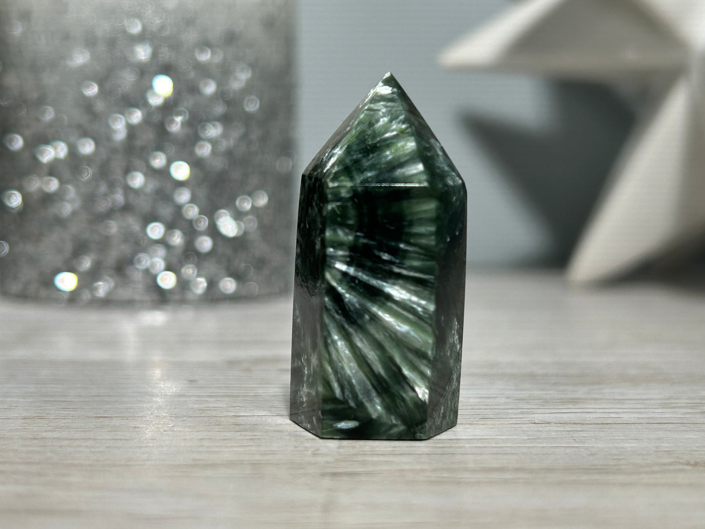 Seraphinite Tower (1.6", 41mm)