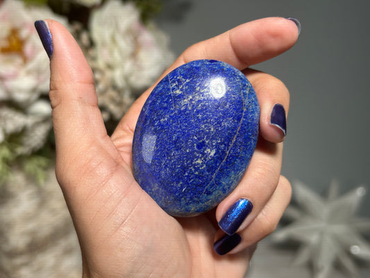 Lapis Lazuli Palm Stone (2.3", 58mm)