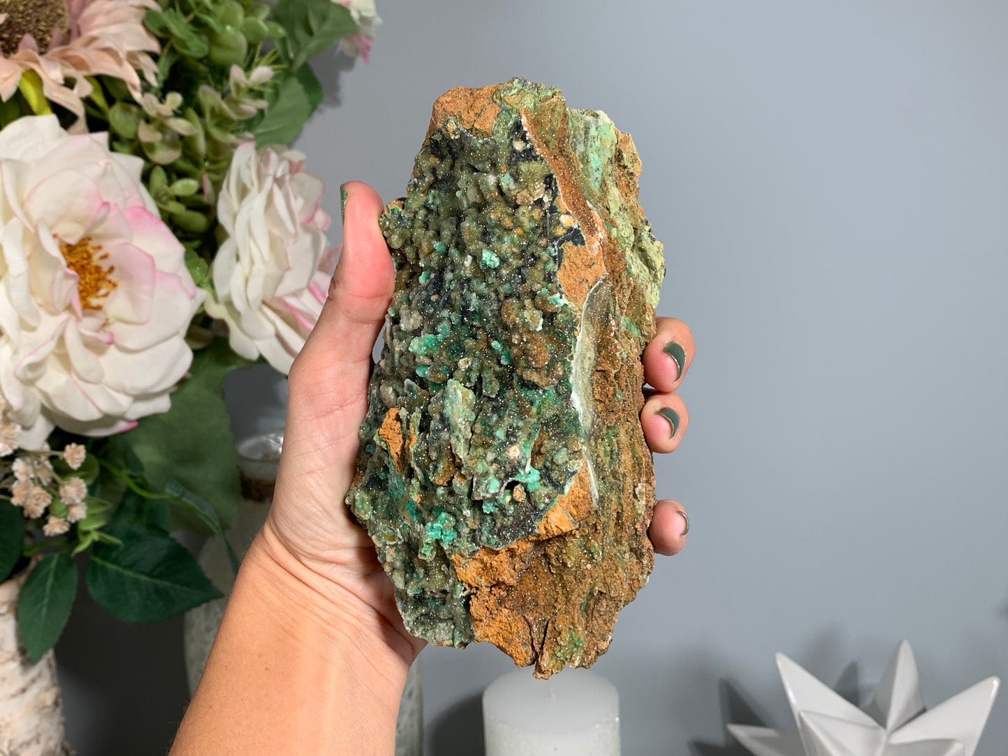 Druzy Chrysoprase (5.75", 146mm)