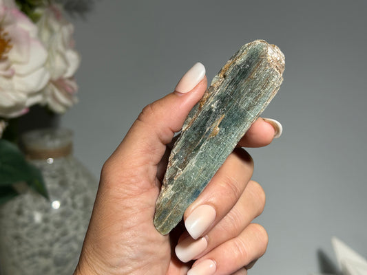 Blue Kyanite (3.6", 91mm)